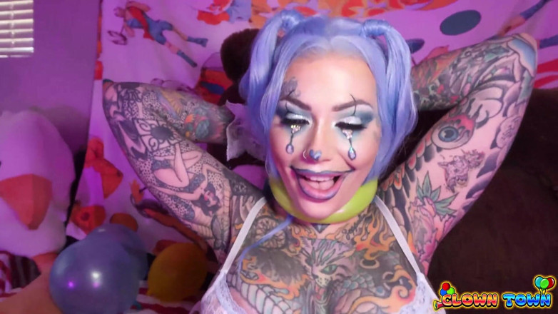 Nasty Sluts Studios: Clown Town Ep.4: Hottie Tiger Lilly blir creampied och kom...
