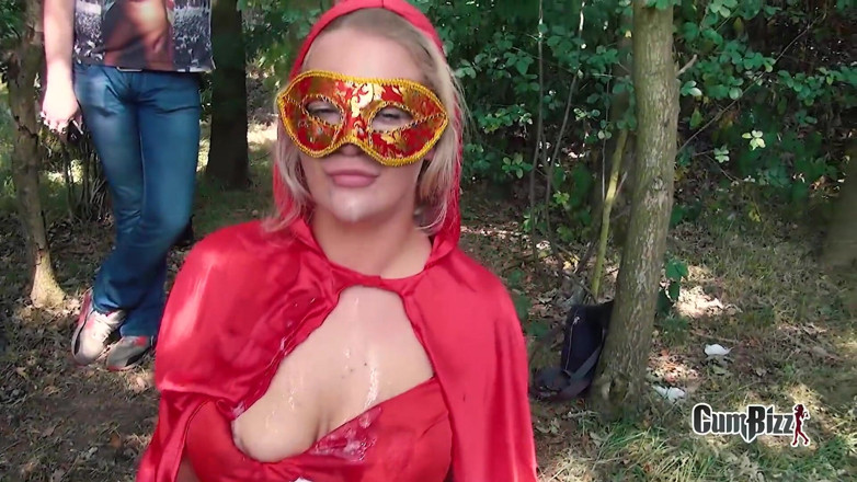 Cumbizz: Venkovní stříkání holandské dospívající děvky
