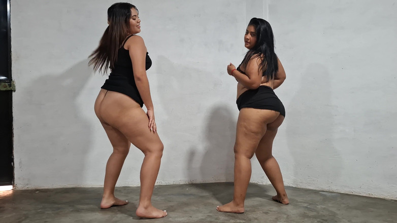 SugarPose: Donnona Chloe E Pandora Ballano Insieme