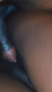 흑누나 보지 밀프를 강화하는 큰 흑인 대물 자지 빠는 섹시녀