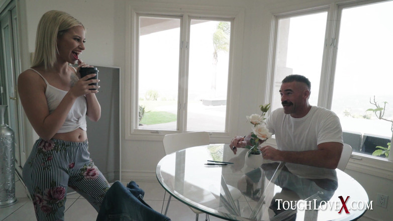 ToughLoveX: Kiara Cole - Bts