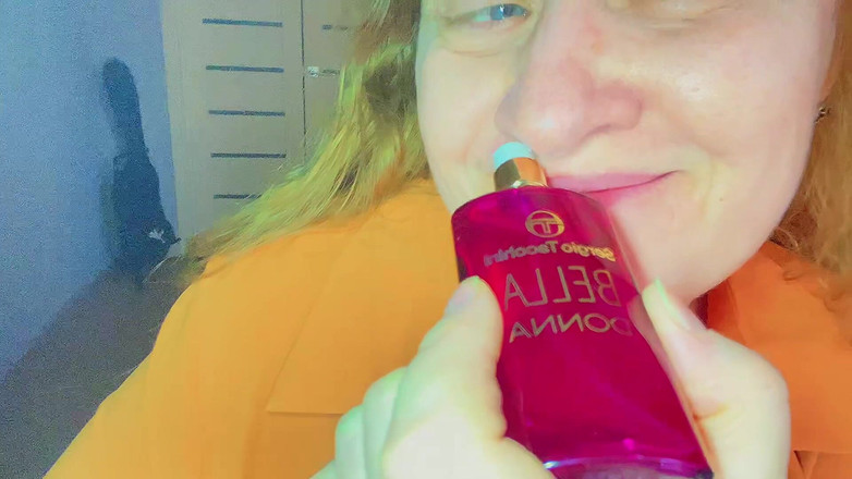 VikkiGeorgia: Коханець парфумів