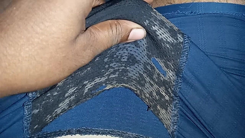 Sweet Indian cock: Indický chlapec masturbuje