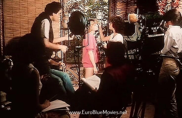Euro Blue Movies: Những cơn khò khè của một con chuột