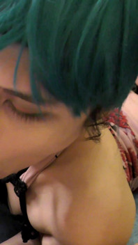POV ดูดควยเท้าเปลือย ยกเท้าขึ้นฟ้า