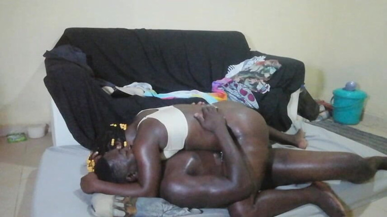 Pornsexlive: Manželka jiného je v prdeli