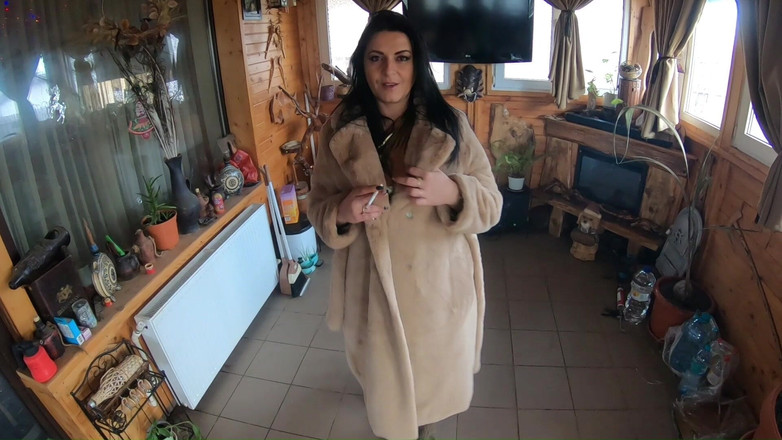 MILFy Calla: Golden Dress, Fur &amp; Smoking - Hairy Pussy, Deep Blowjob &amp; Hard Doggy...