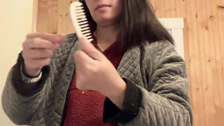 sweethanajapanese: Meando en video, coño meando agua en el baño