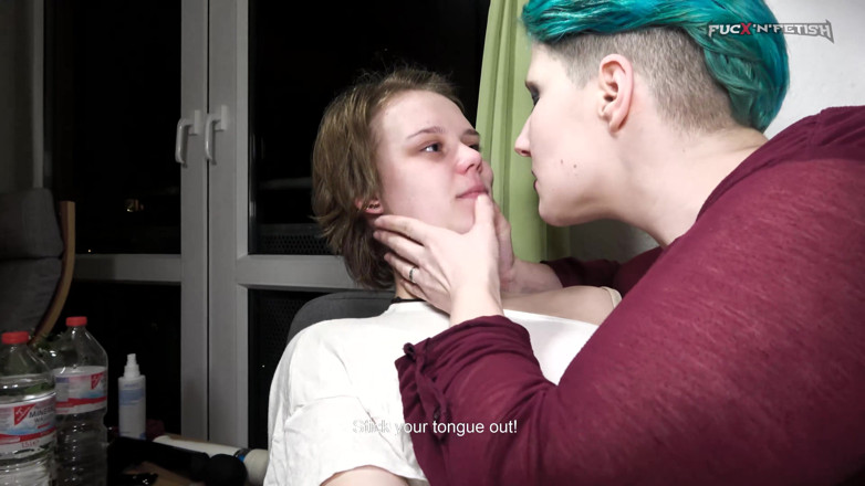 Fuck n Fetish: Я змушую її поцілувати мене