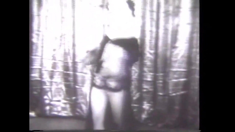 The Unforgettable: 挑発的な官能的なダンススラット2