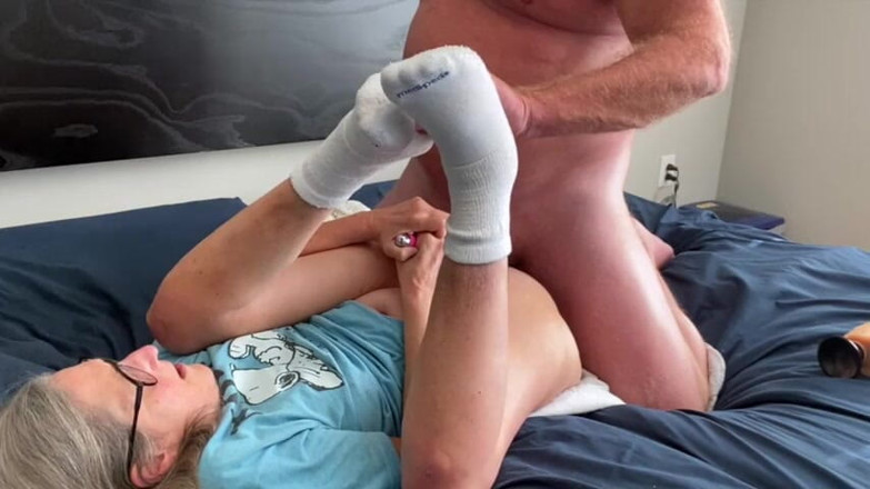 Squirting Senior: Masturbare completă a unei sesiuni de sex, futai cu ejaculare