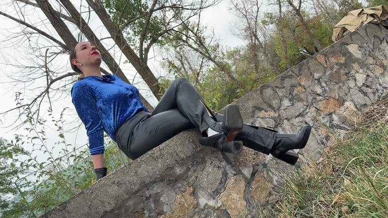 Hottie goddess: Uwodzenie boso zwisa