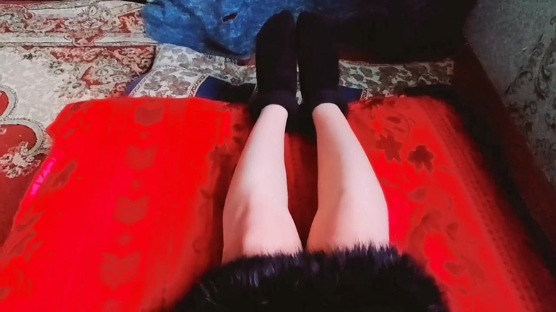 Kitty_Cross: Waria manis lagi asik rehat kaki di air yang mengalir...