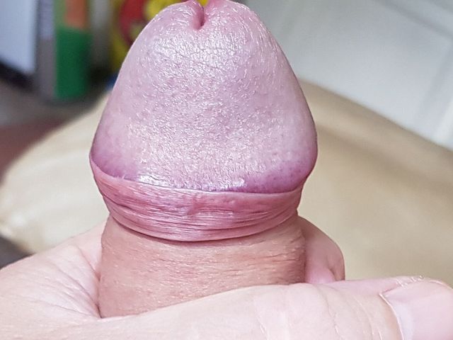 My Friend Lies and Plays and Jerks off His Little Cock While Waiting for My Hole (Pellefnatt)