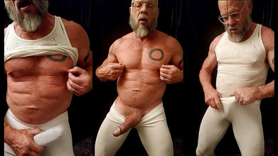 LADaveX: Pulă excitată în colanți albi 190629