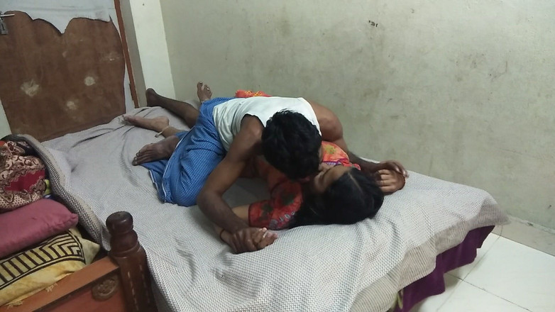Telugu Couple: 인도 마을 섹스와 실제 생활 인도 바비