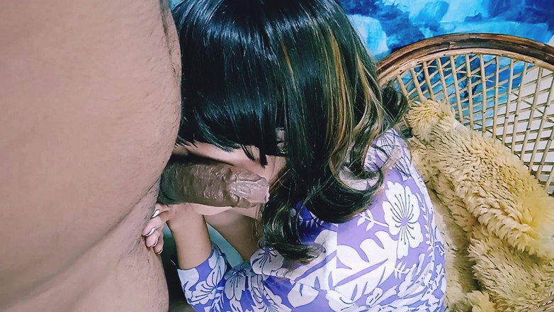 Bolly Karma: 그녀는 볼 수 있는 권한을 부여했습니다.