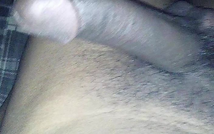 SweetDWillie456: Tati se fute cu o pulă uriașă neagră monstruoasă