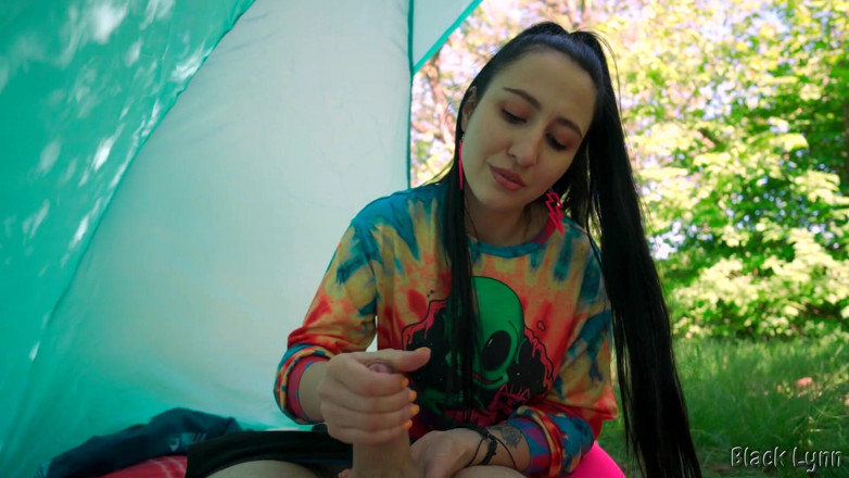 YSP Studio: Brunette Hippie Makes Outdoor Handjob for Free