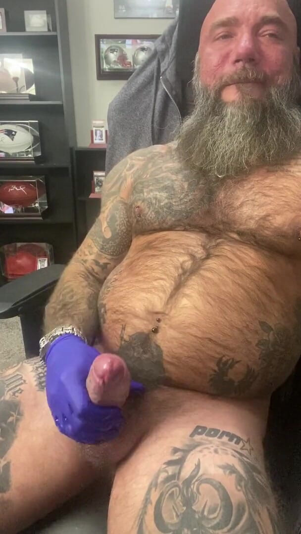 MasculineJason - Jason Collins: Jason Collins surgical glove masturbation!