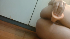 Bellaboo: Un dildo enorme che fa schizzare la figa cremosa della...