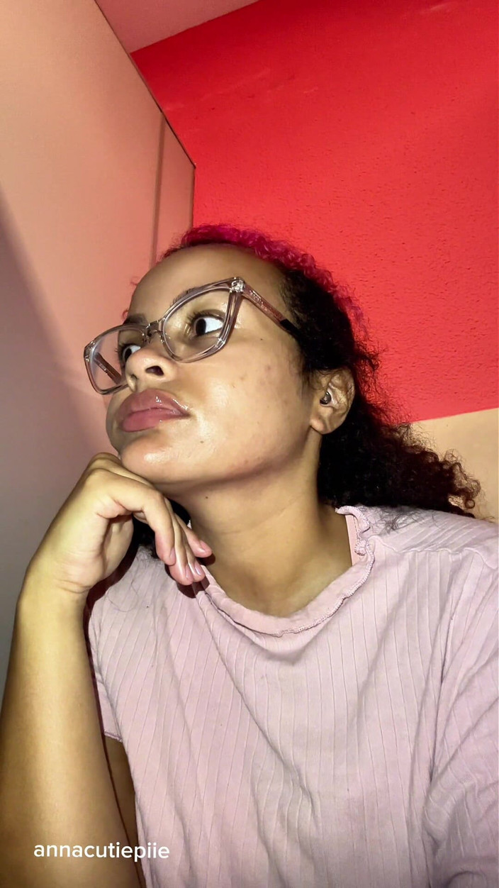 Cutiepiie Chubby: Public Bathroom Gassy Girl Tries to Hold It but Farts...