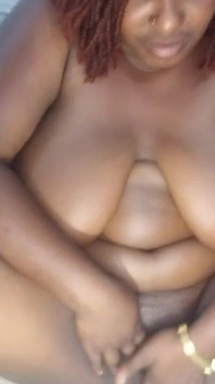 Sono stato scopato davvero duro fino a quando non ho raggiunto il mio punto G, la pecorina. Questo non è mai successo prima, il sesso era davvero bello