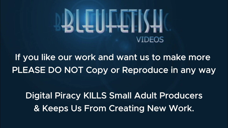 BleuFetish Tickling: Горячие ступни Mini Mura Surus щекочут и показаны! - 1080p - New Bleu - мы показываем Muras сексуальными ступнями и щекочут их, что управляет он