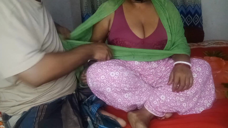 Sabina244: Horny Experienced and Mature Bangladeshi Mommy Give Their StepSons a...