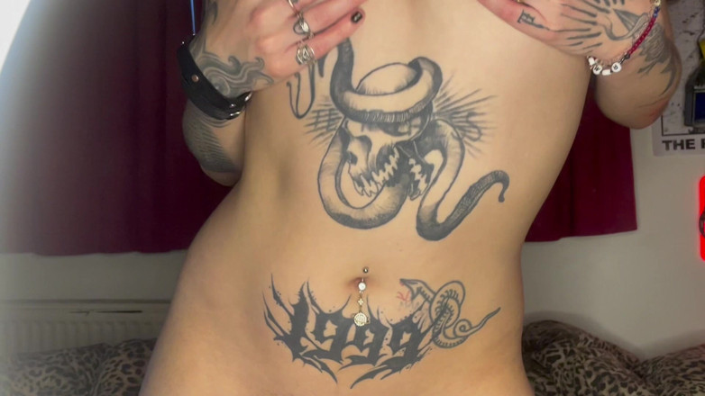 Glitterqueen1999: Cum Inside My Bellybutton Fetish Glitterqueen1999