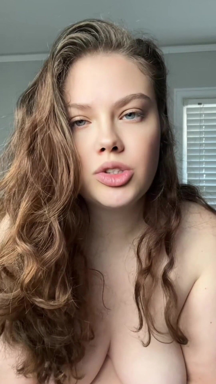 Dirtysecret: Kadın egemenliği bakış açısı: duman üflüyor ve eski sevgilimi aşağılıyorum bölüm 1