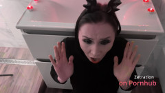 Zetration: Demons enorme pik verslindt haar