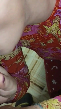 Stiefmutter reife gibt schlampigen blowjob mit viel sperma im mund