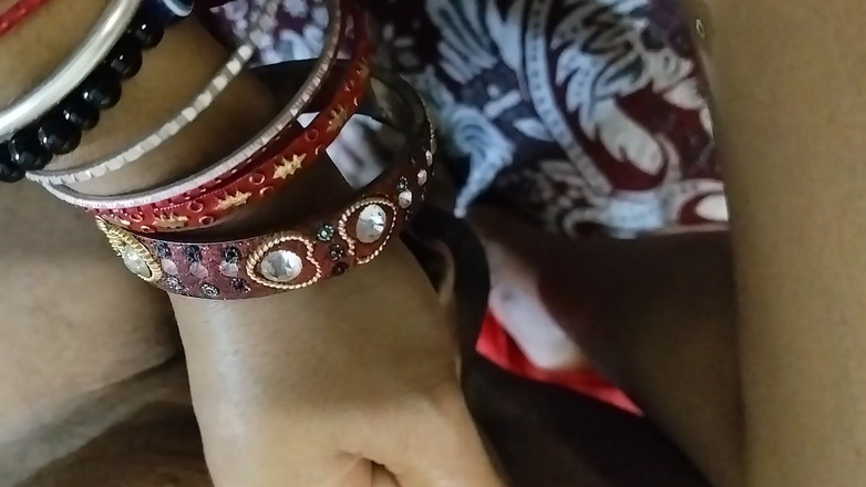 Anar Kali: 德西哥玩前戏，操吸她的继父