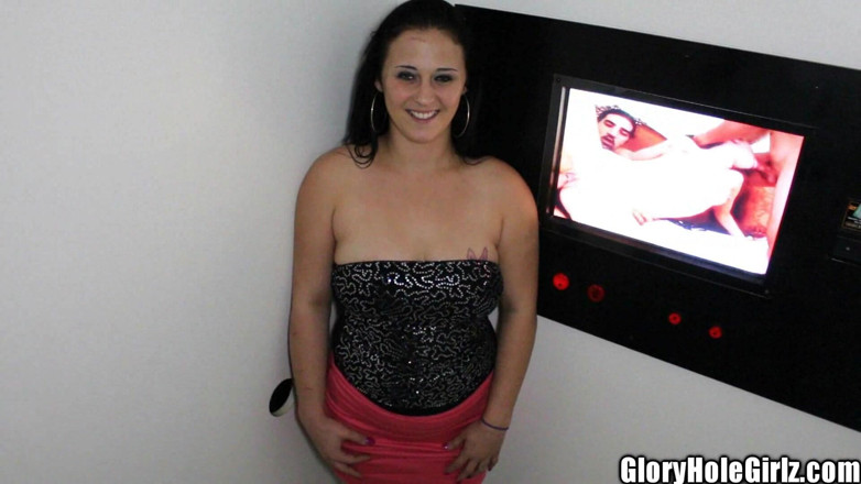 Glory Hole Girlz: フレービーおっぱいストリッパービッチ黒人コック精子ムフタトゥーディック吸盤栄光の穴売春婦ギャグ!