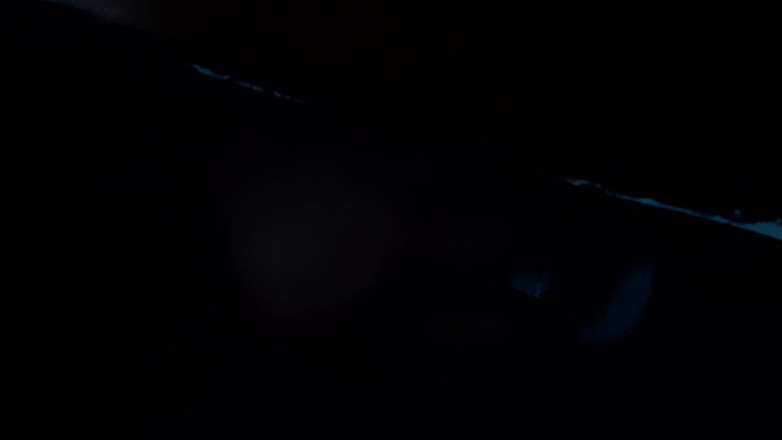 Lesbian-illusion: Seks lesbian yang cepat dan berisiko di kereta api