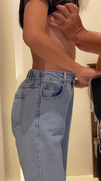 สาวฟิลิปปินส์อยากโดนเย็ดน้ําเงี่ยนไหลเยิ้ม