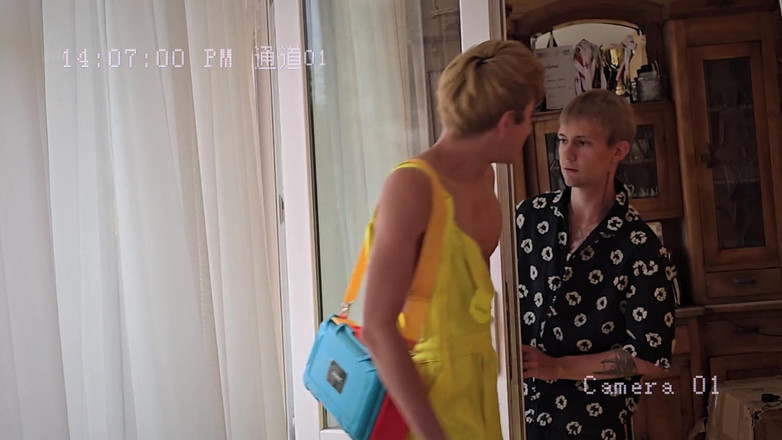 Max Gen: J’ai appelé un électricien et un mec sympa est venu me...