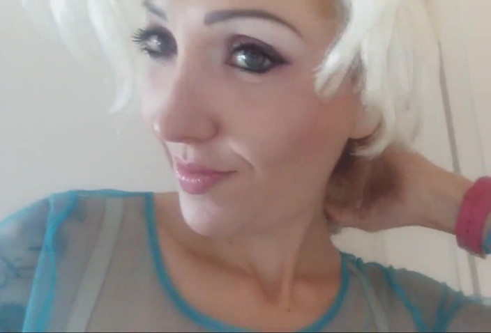 savannahamatoriale: Królowa Elsa chce się pieprzyć