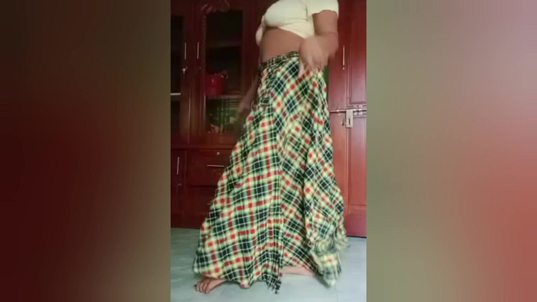 Nachima akter: Fată indiană dans fierbinte