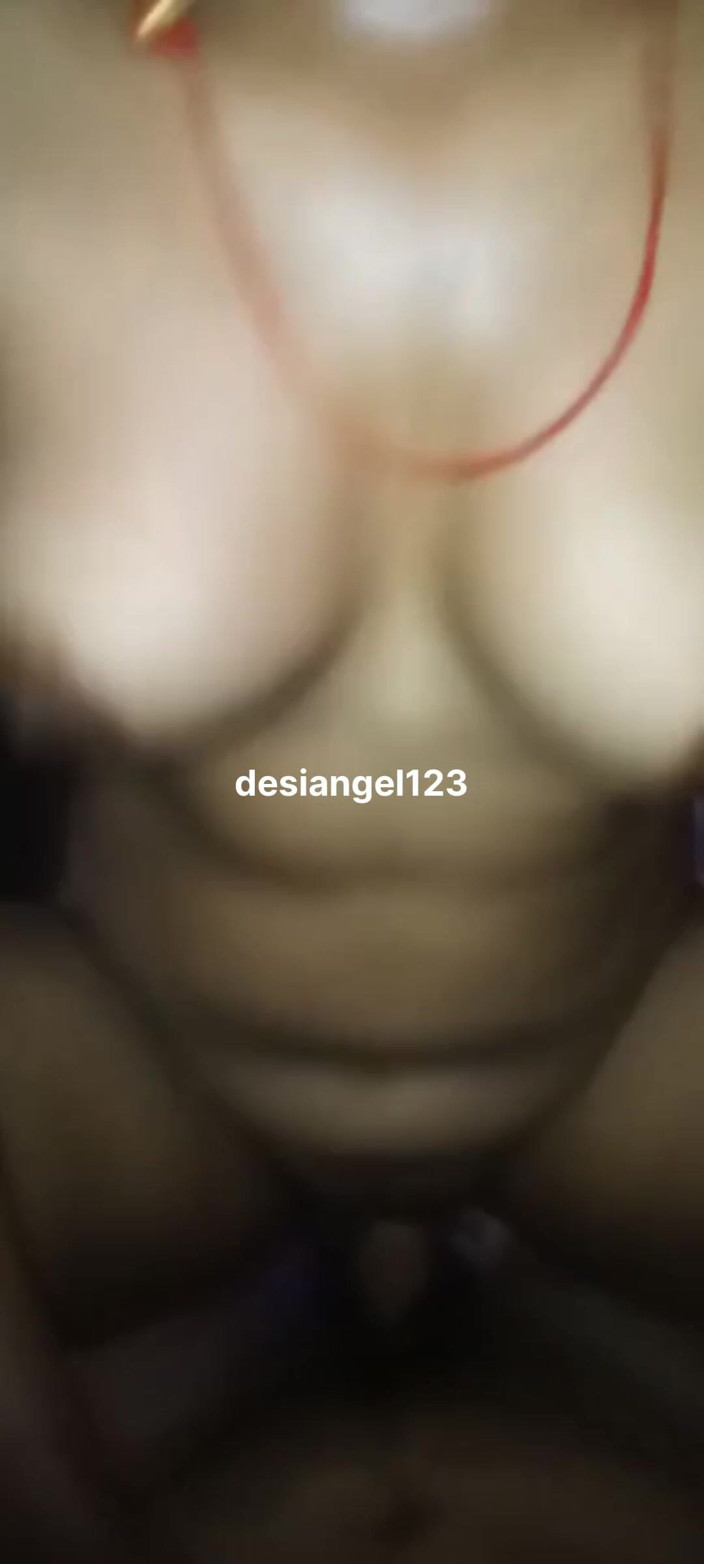 Desiangle: Must Watch! Bhabhi Stuck Into a Hardcore Cowgirl Fuck Loophole...