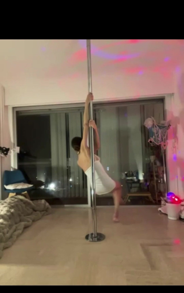 Chris06d72: Bailarina Enfermera