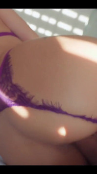 Kannst du deiner heißen jungen stiefmutter widersetzen, während sie ihre sexy dessous trägt?