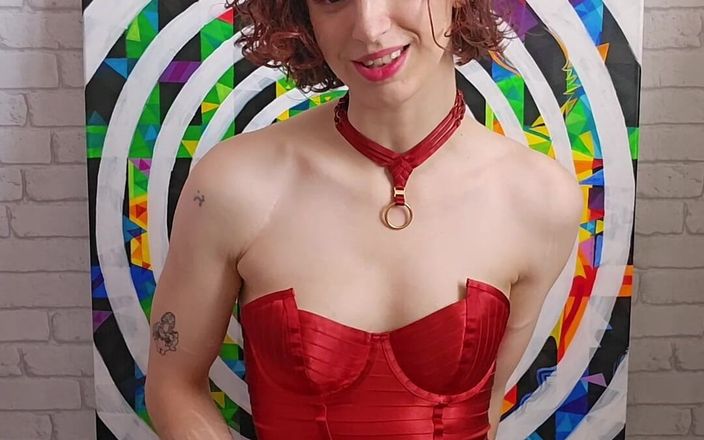 Melodyfluffington: Wunderschöne trans-frau schnüffelt an höschen und wichst