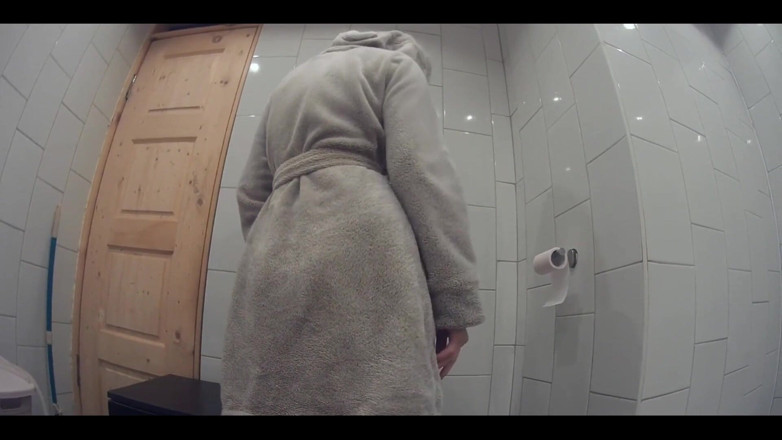 FrauleinP: Hottest Pee
