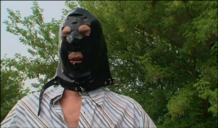 Absolute BDSM films - The original: Cur umilitor care penetrează cu vibrator