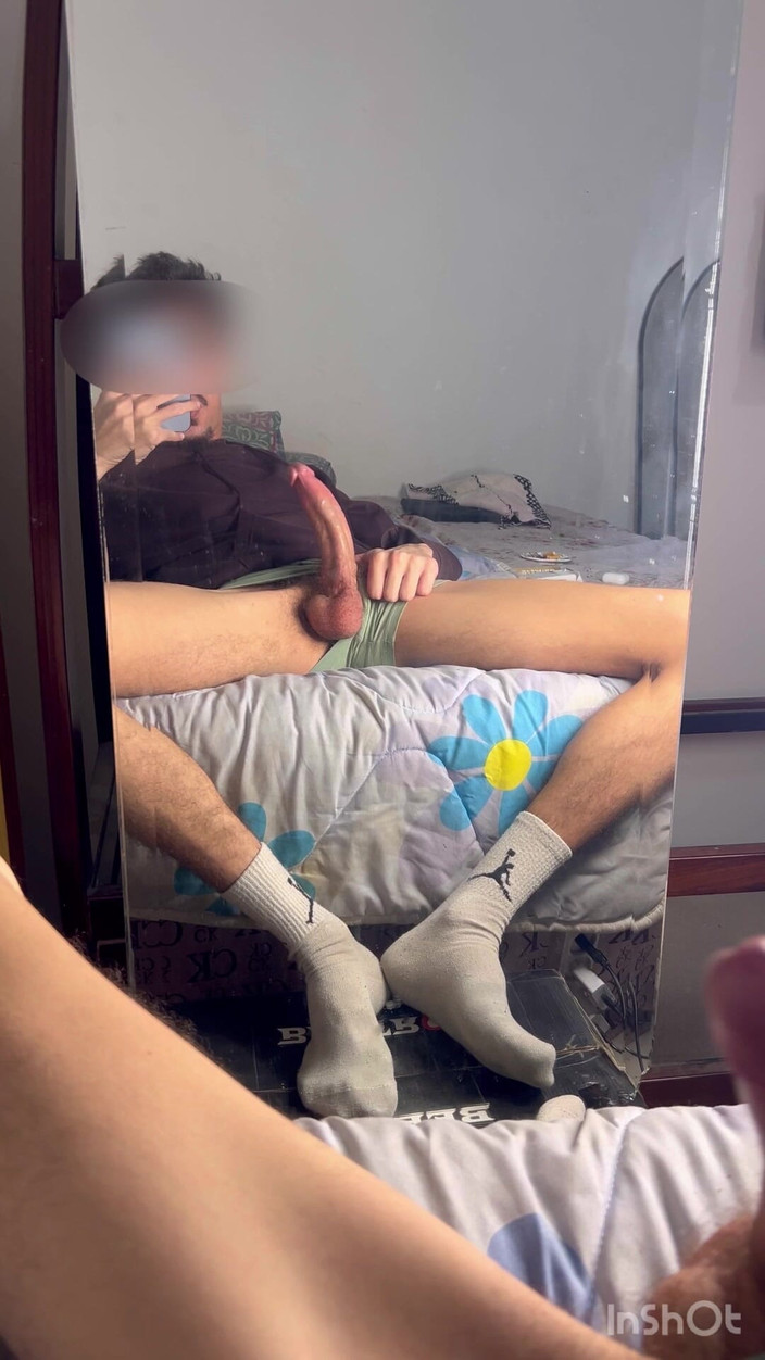 ARAB HUNG TWINK: Ein fan bat mich, für ihn zu kommen, wie er...