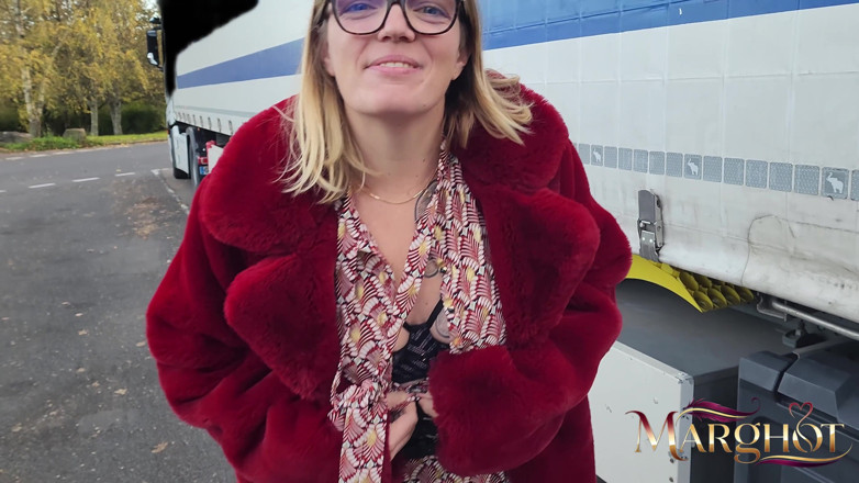 Sexymarghot: Exhib parking pl: Routier me ve y me folla como...