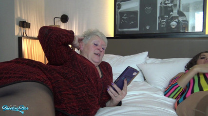 Shooting Star: 私たちはすでに舞台裏のクリップ1を始めています