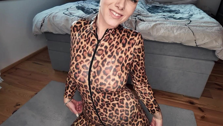 Nina Devil: Nové fetišové oblečení